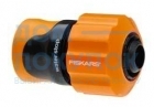 Коннектор с автостопом 3/4" Fiskars 1023671